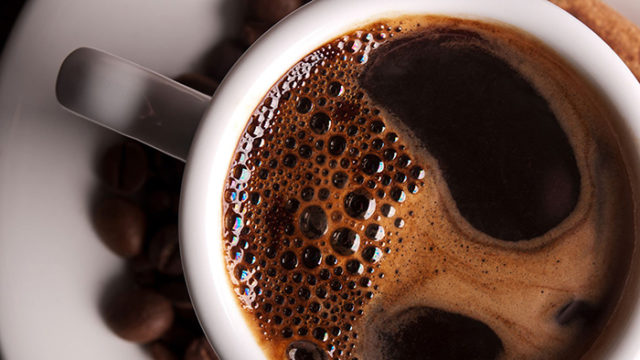 cafeina beneficii pentru piele